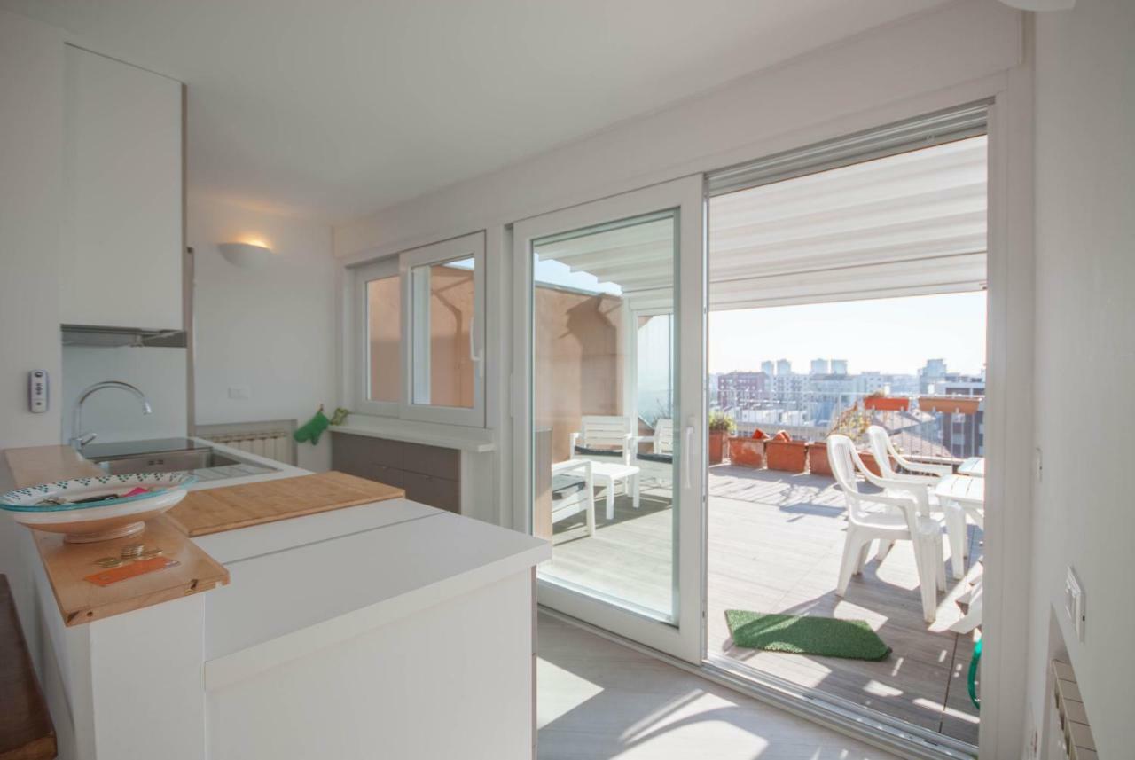 Exclusive Rooftop Apartment With Large Terrace In Solari/Tortona Milaan Buitenkant foto